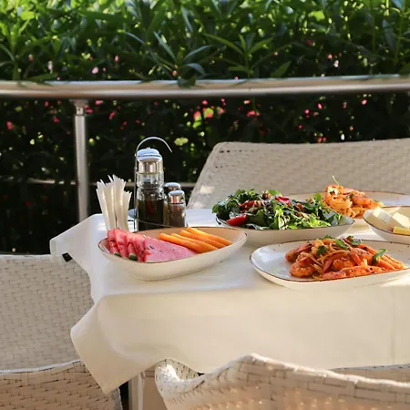 Primus Hotel 3*